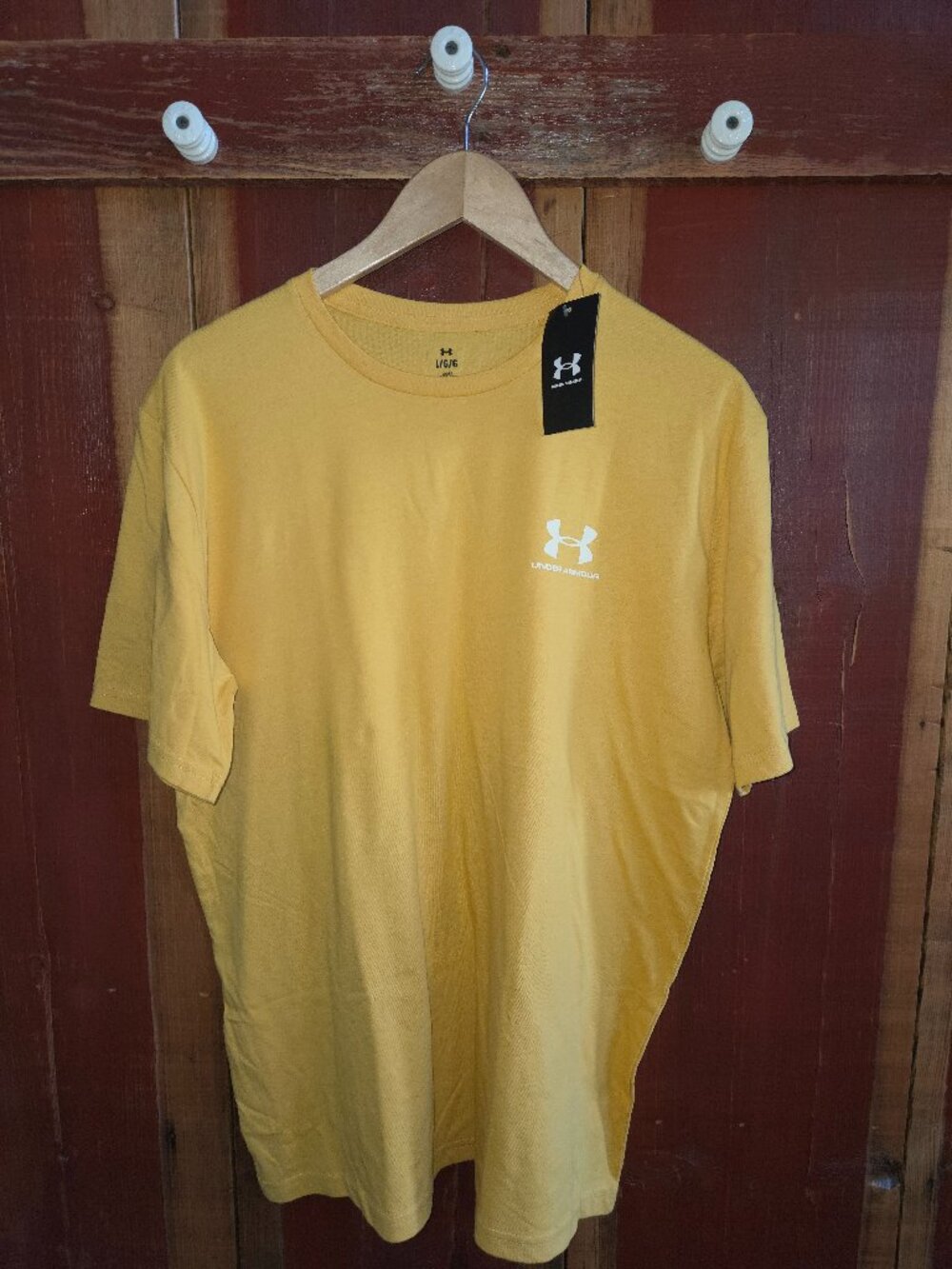 Men's Under Armour T-Shirt